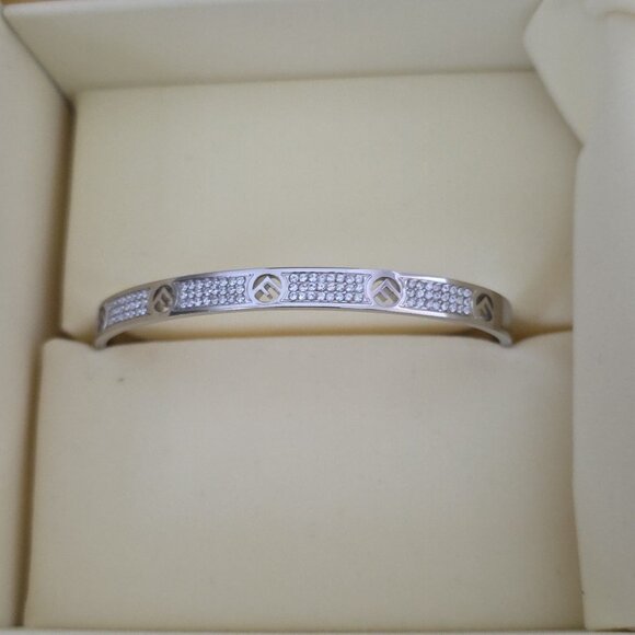 FENDI | F Is Fendi Bracelet silver Crystals Open Cuff - Picture 7 of 7